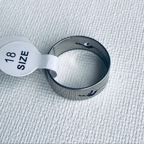 🔘5 For 25$Crafted Stainless Steel Ring - Picture 2 of 2